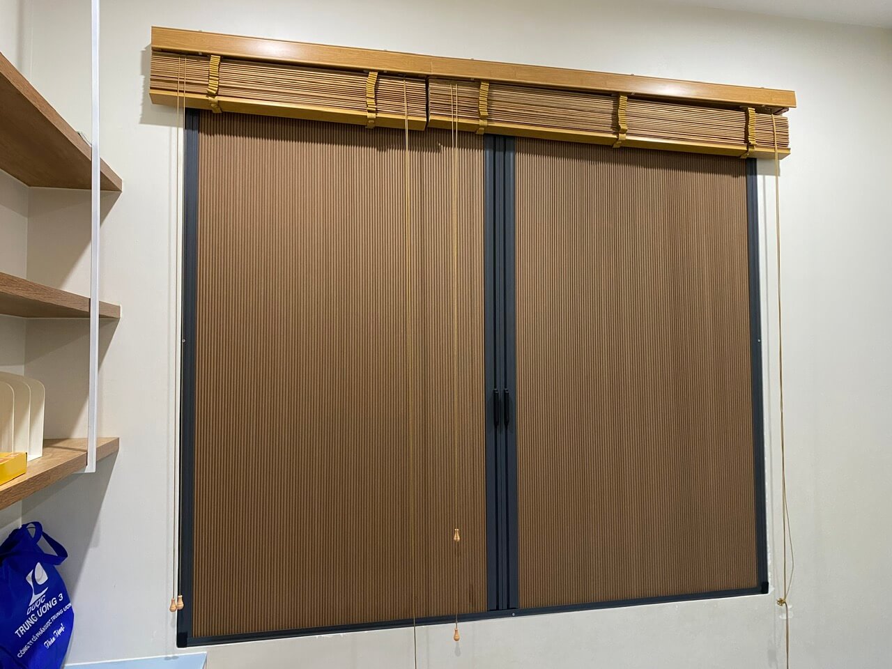 Rèm cửa tổ ong